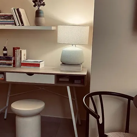Adamantia's Artistic Place Apartamento