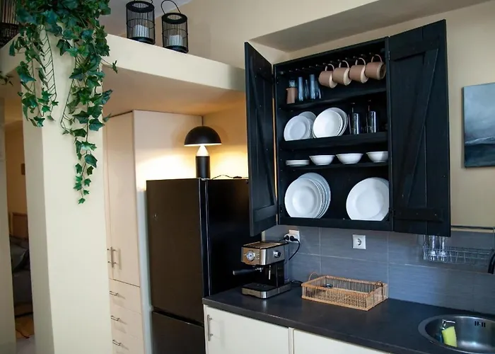 Adamantia's Artistic Place Apartmán