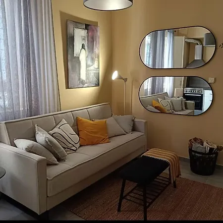 Adamantia's Artistic Place